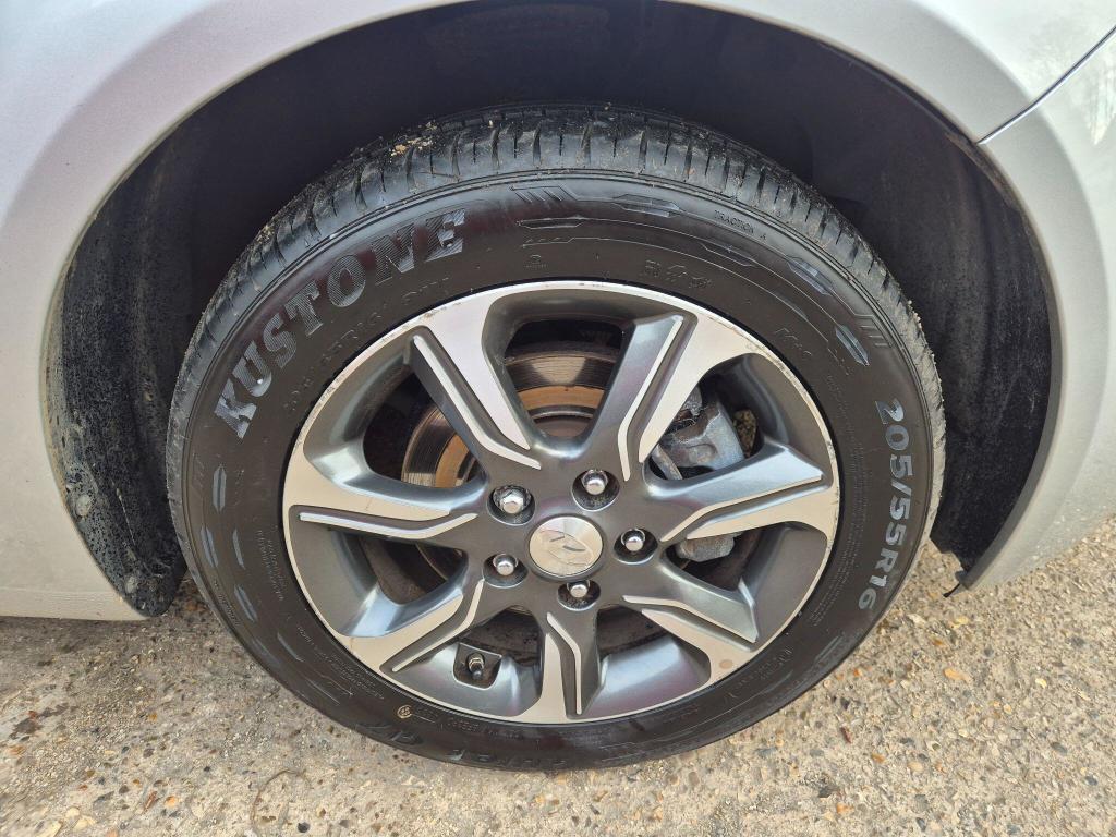 Used Hyundai Ix20 2017 for sale - 77888523: Photo 4