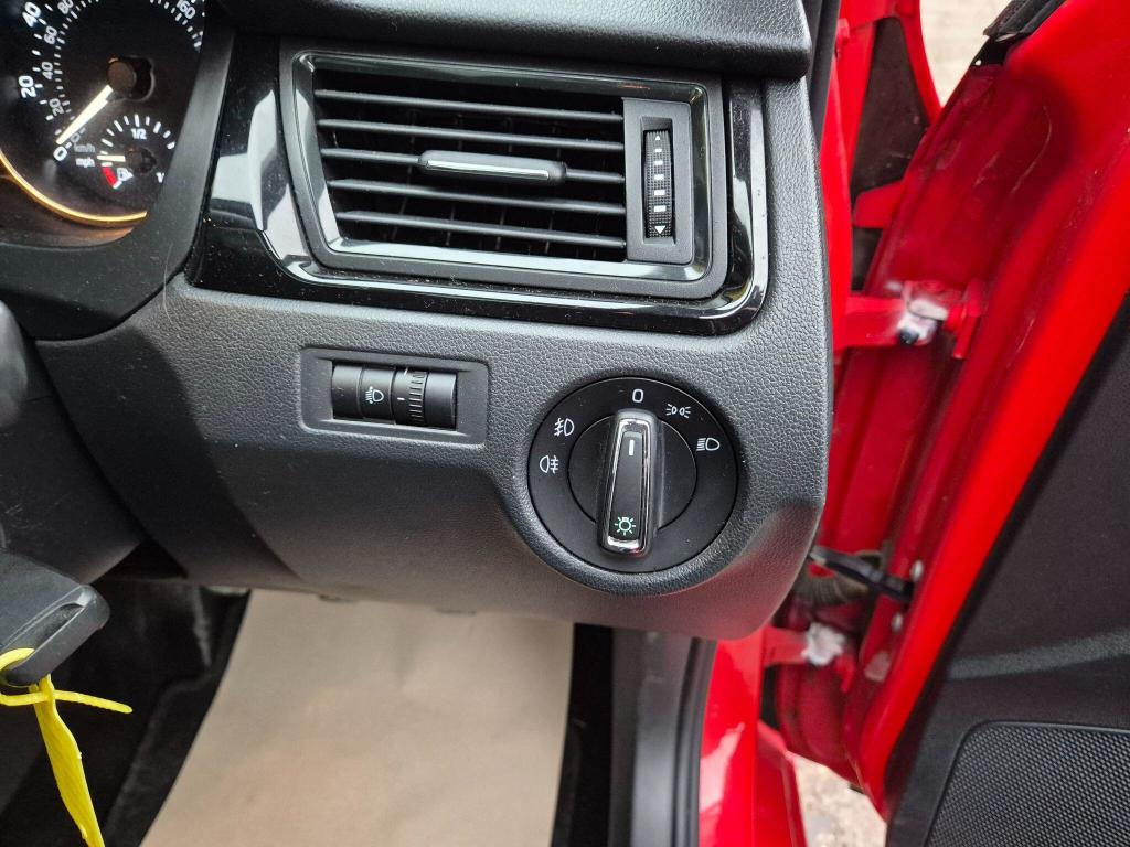 Used Skoda Rapid Spaceback 2016 for sale - 77796940: Photo 17