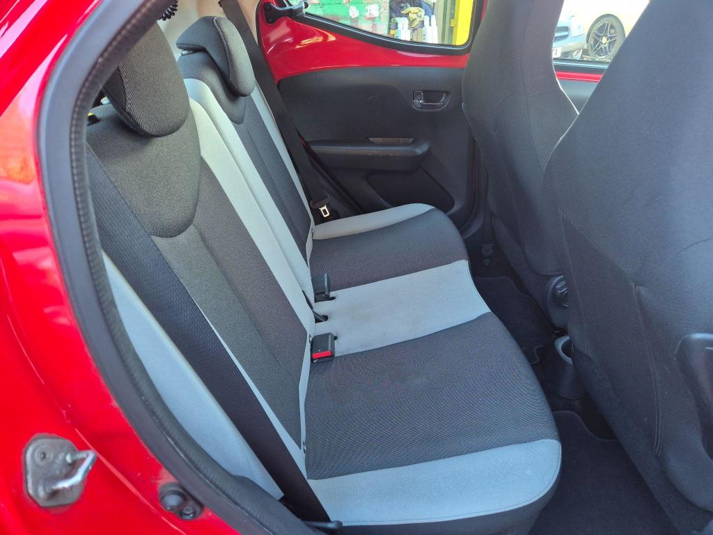 Used Toyota AYGO 2017 for sale - 77037585: Photo 25