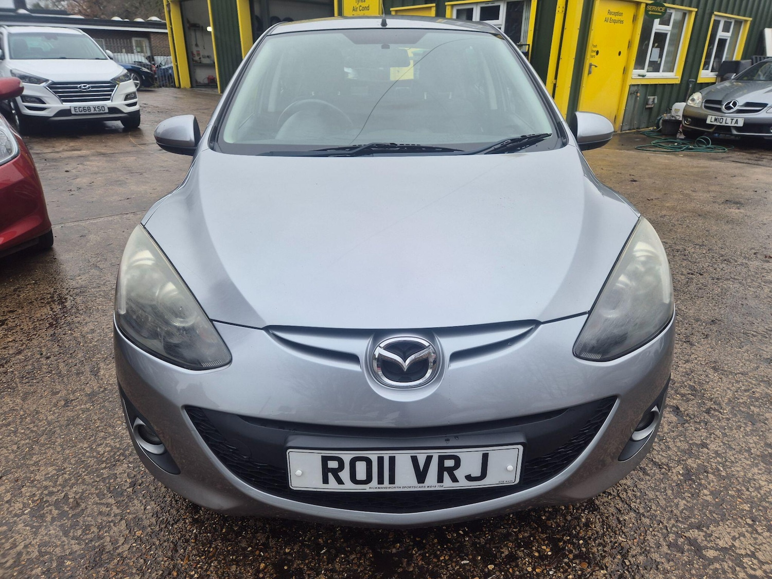 Used Mazda Mazda2 2011 for sale - 76965165: Photo 2