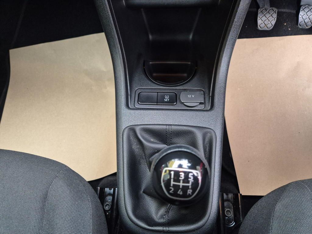 Used Volkswagen up! 2023 for sale - 77888532: Photo 26