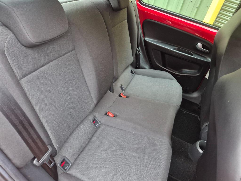 Used Volkswagen up! 2023 for sale - 77888532: Photo 30