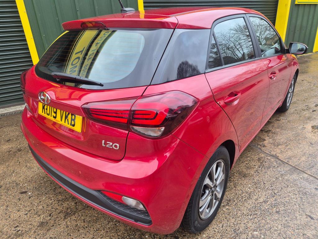 Used Hyundai i20 2019 for sale - 77207310: Photo 8