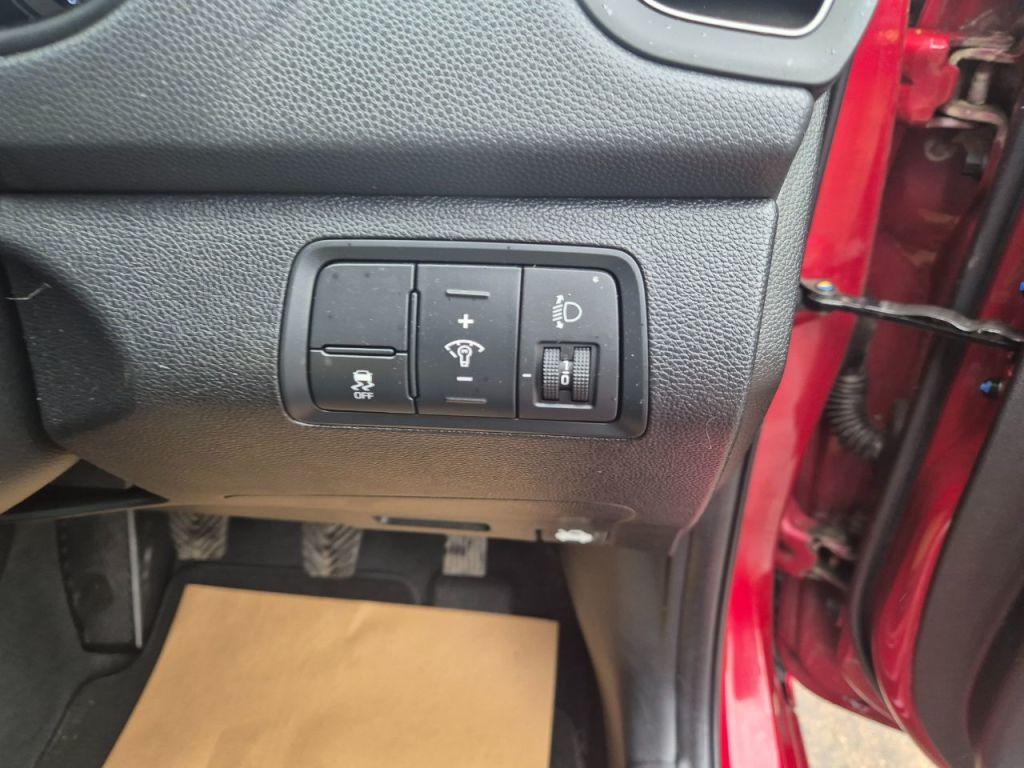 Used Hyundai i20 2017 for sale - 77023083: Photo 18