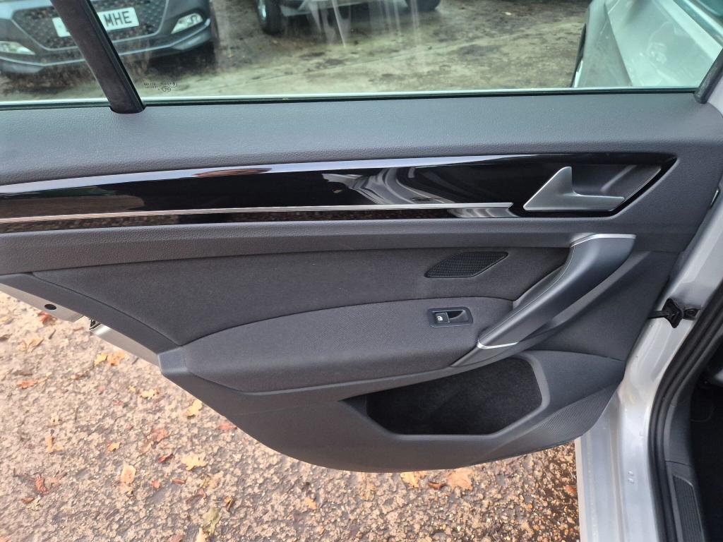 Used Volkswagen Golf SV 2016 for sale - 77034354: Photo 40