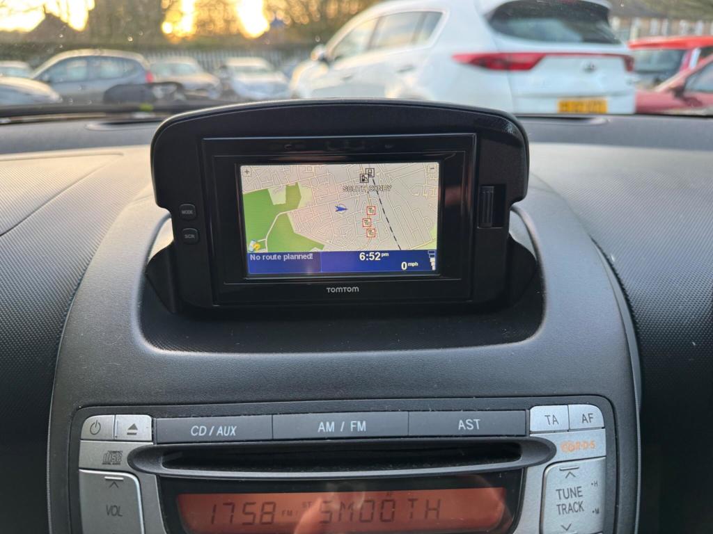 Used Toyota AYGO 2011 for sale - 78029697: Photo 14