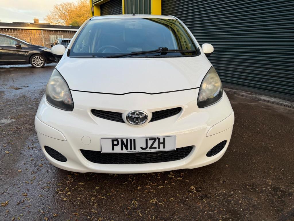 Used Toyota AYGO 2011 for sale - 78029697: Photo 5