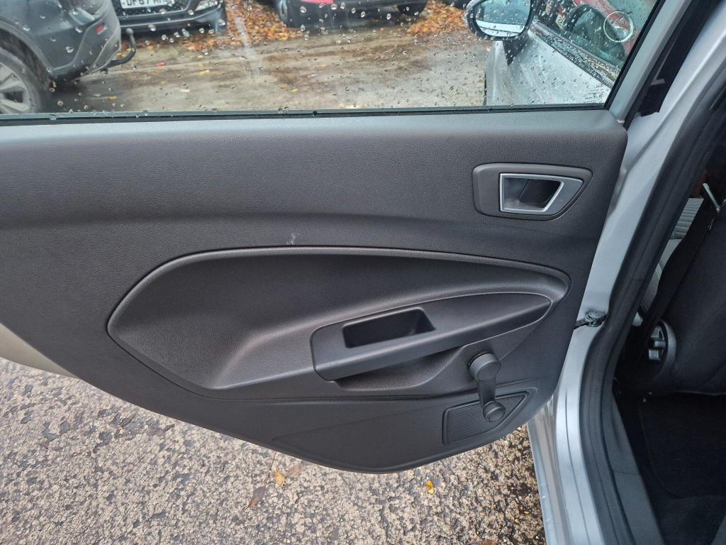 Used Ford Fiesta 2015 for sale - 77195620: Photo 39