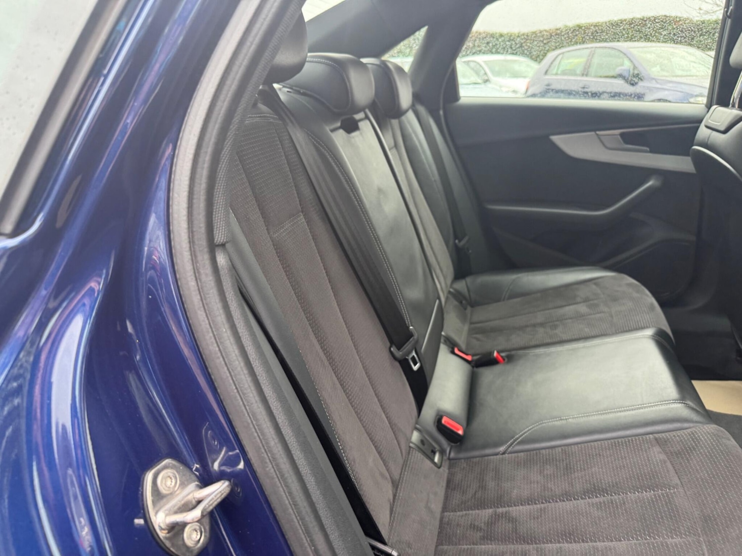 Used Audi A4 2018 for sale - 76787826: Photo 17