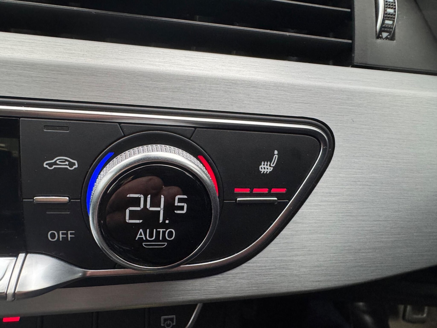 Used Audi A4 2018 for sale - 76787826: Photo 22