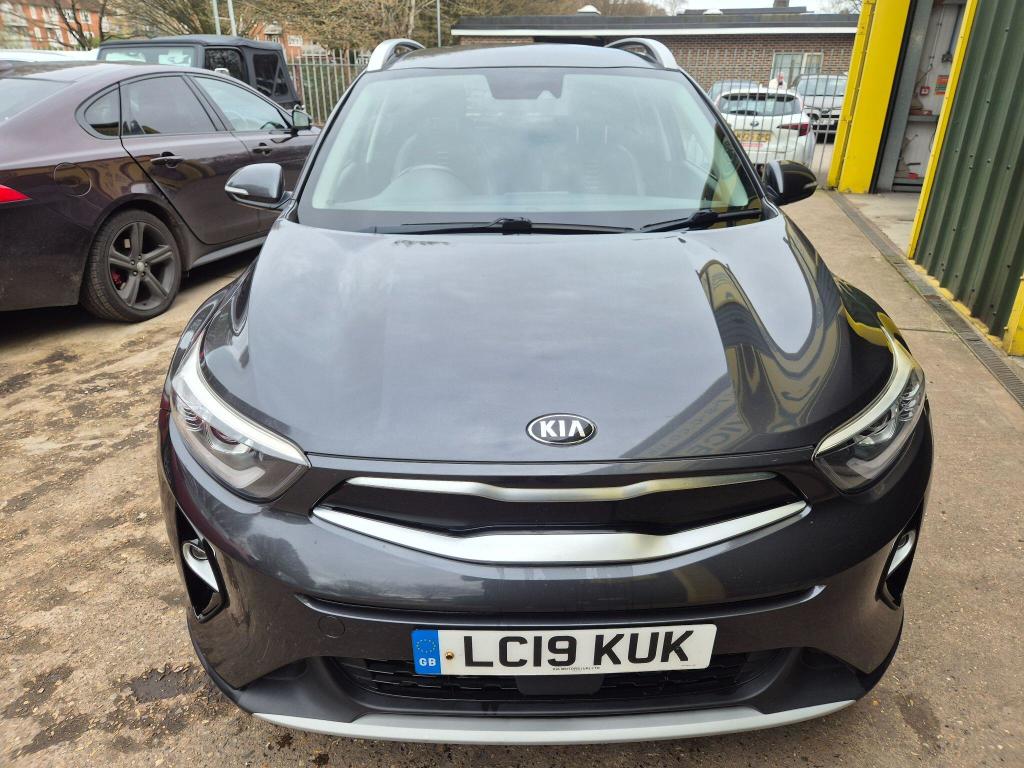 Used Kia Stonic 2019 for sale - 77650229: Photo 2