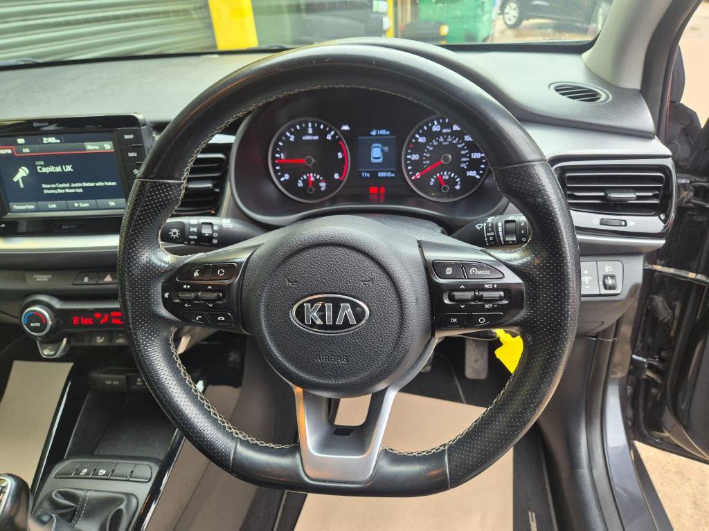 Used Kia Stonic 2019 for sale - 77650229: Photo 20