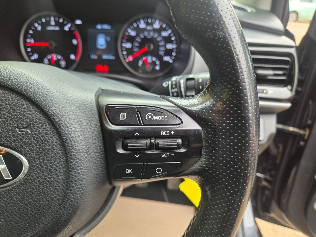 Used Kia Stonic 2019 for sale - 77650229: Photo 21