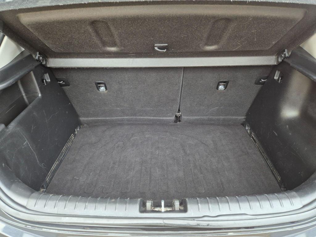 Used Kia Stonic 2019 for sale - 77650229: Photo 37