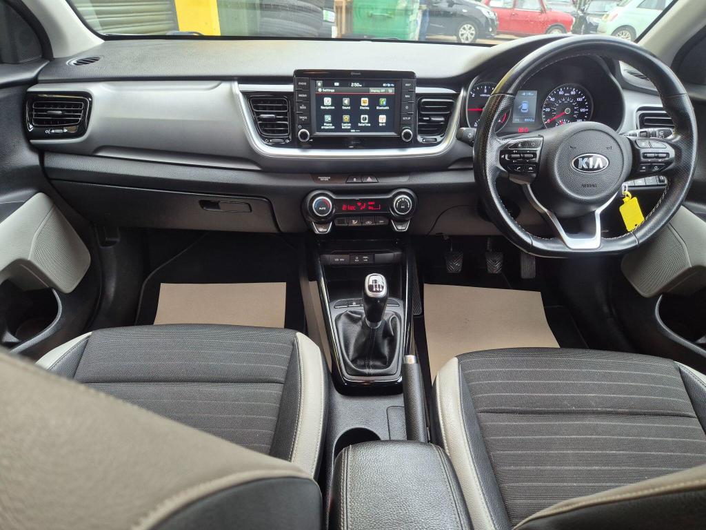 Used Kia Stonic 2019 for sale - 77650229: Photo 42