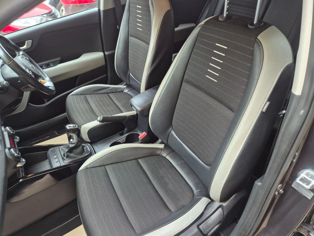 Used Kia Stonic 2019 for sale - 77650229: Photo 45