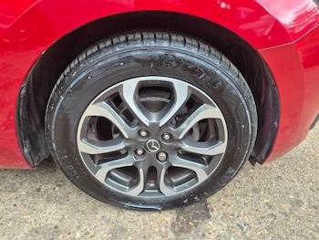 Used Mazda Mazda2 2015 for sale - 78835330: Photo