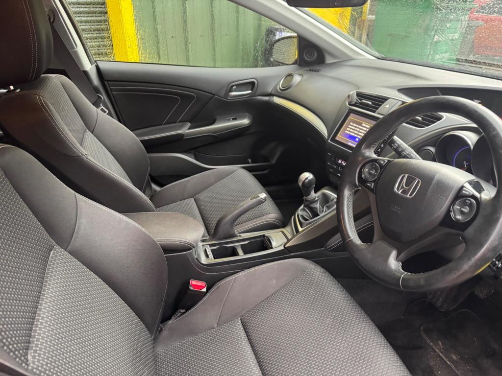 Used Honda Civic 2015 for sale - 77394083: Photo 5