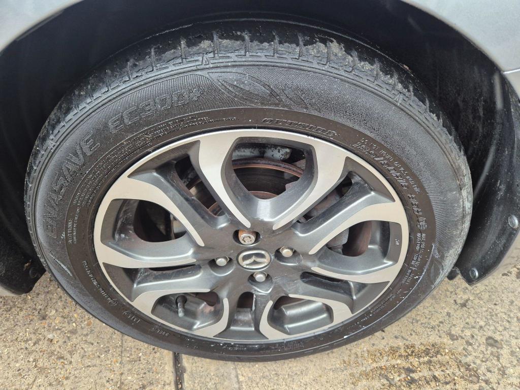 Used Mazda Mazda2 2015 for sale - 77460075: Photo 4