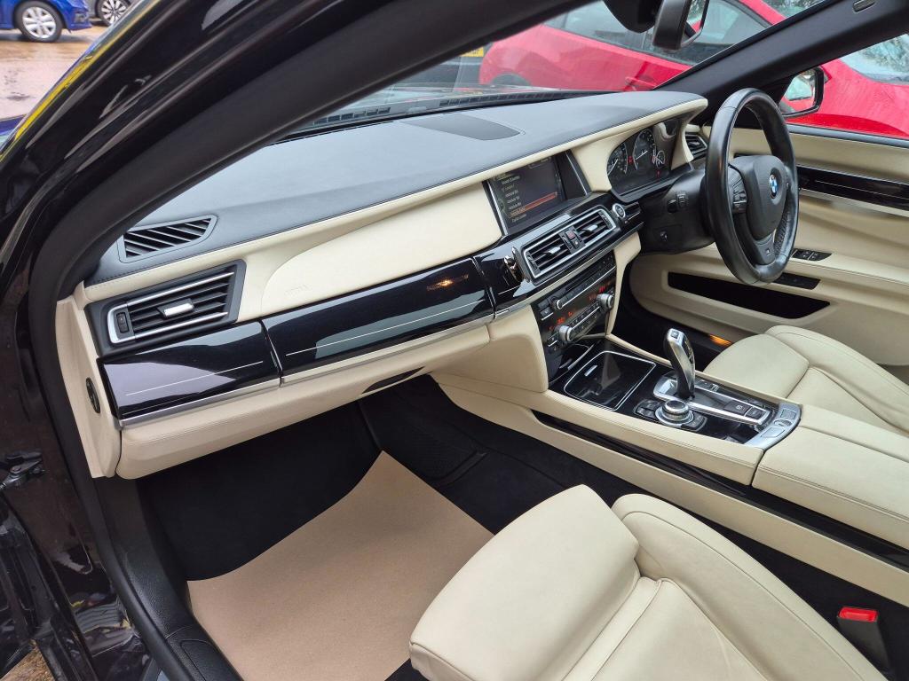 Used BMW 7 Series 2013 for sale - 77813223: Photo 53