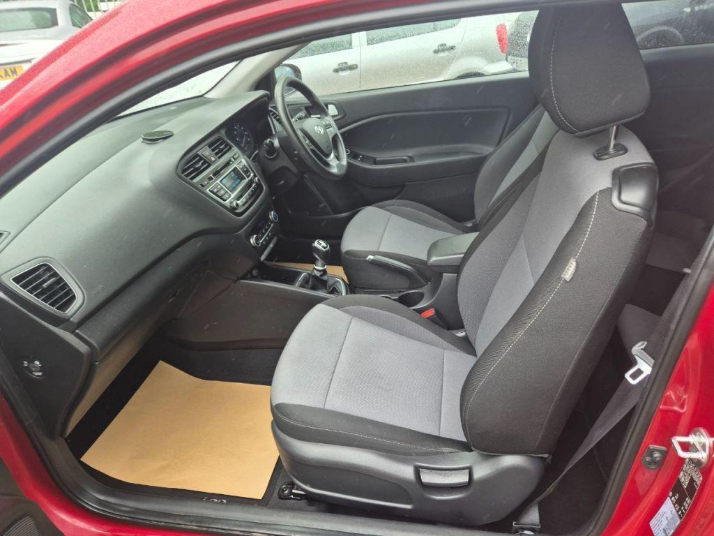 Used Hyundai i20 2017 for sale - 77037598: Photo 28