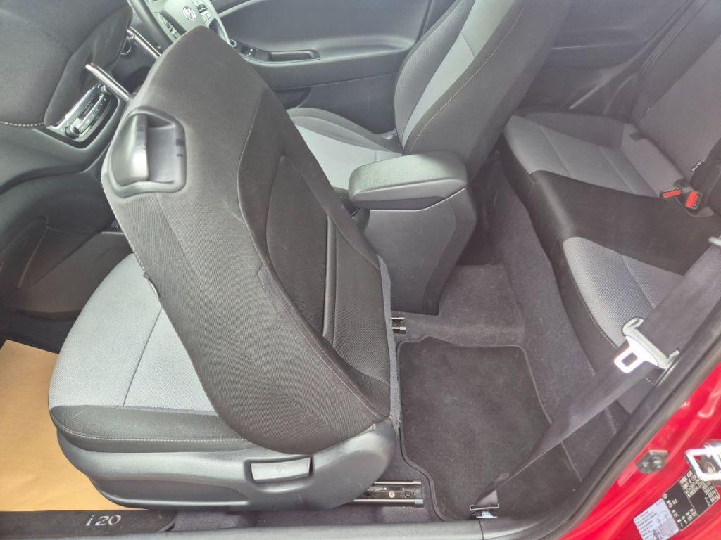 Used Hyundai i20 2017 for sale - 77037598: Photo 34