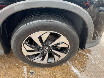 Used Honda CR-V 2018 for sale - 77779524: Photo