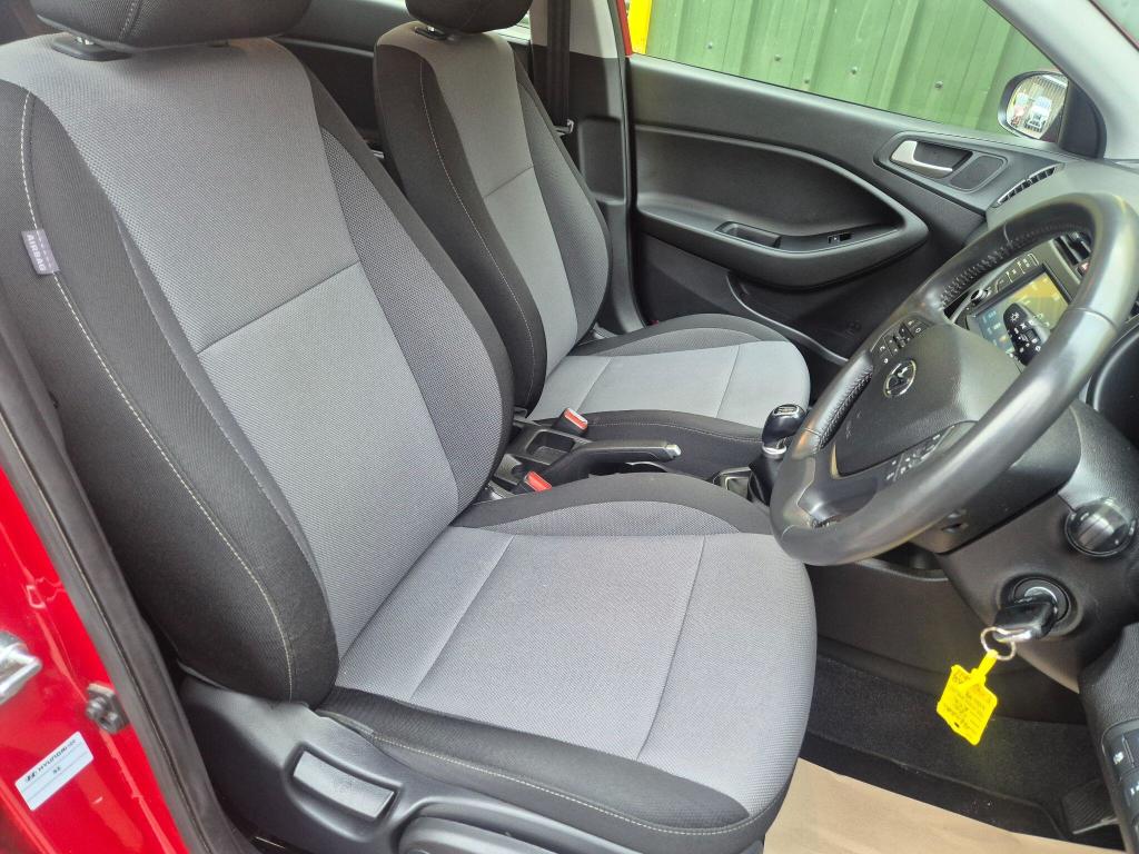 Used Hyundai i20 2019 for sale - 77813221: Photo 17