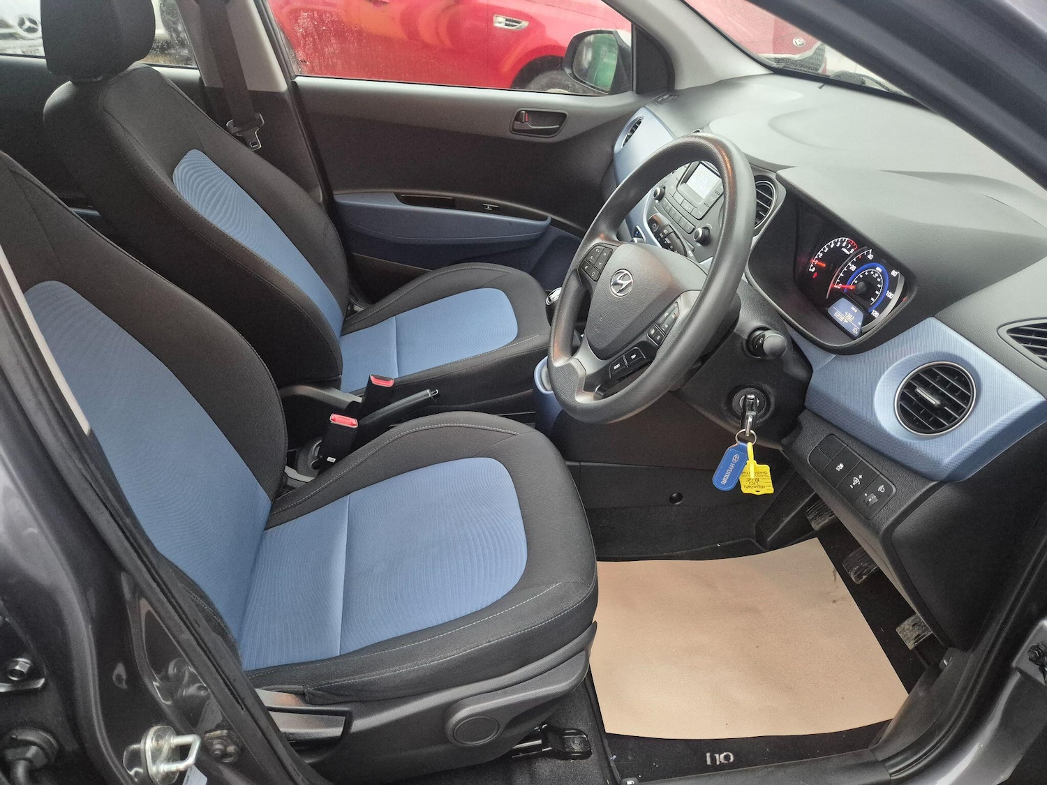 Used Hyundai i10 2017 for sale - 76964706: Photo 13