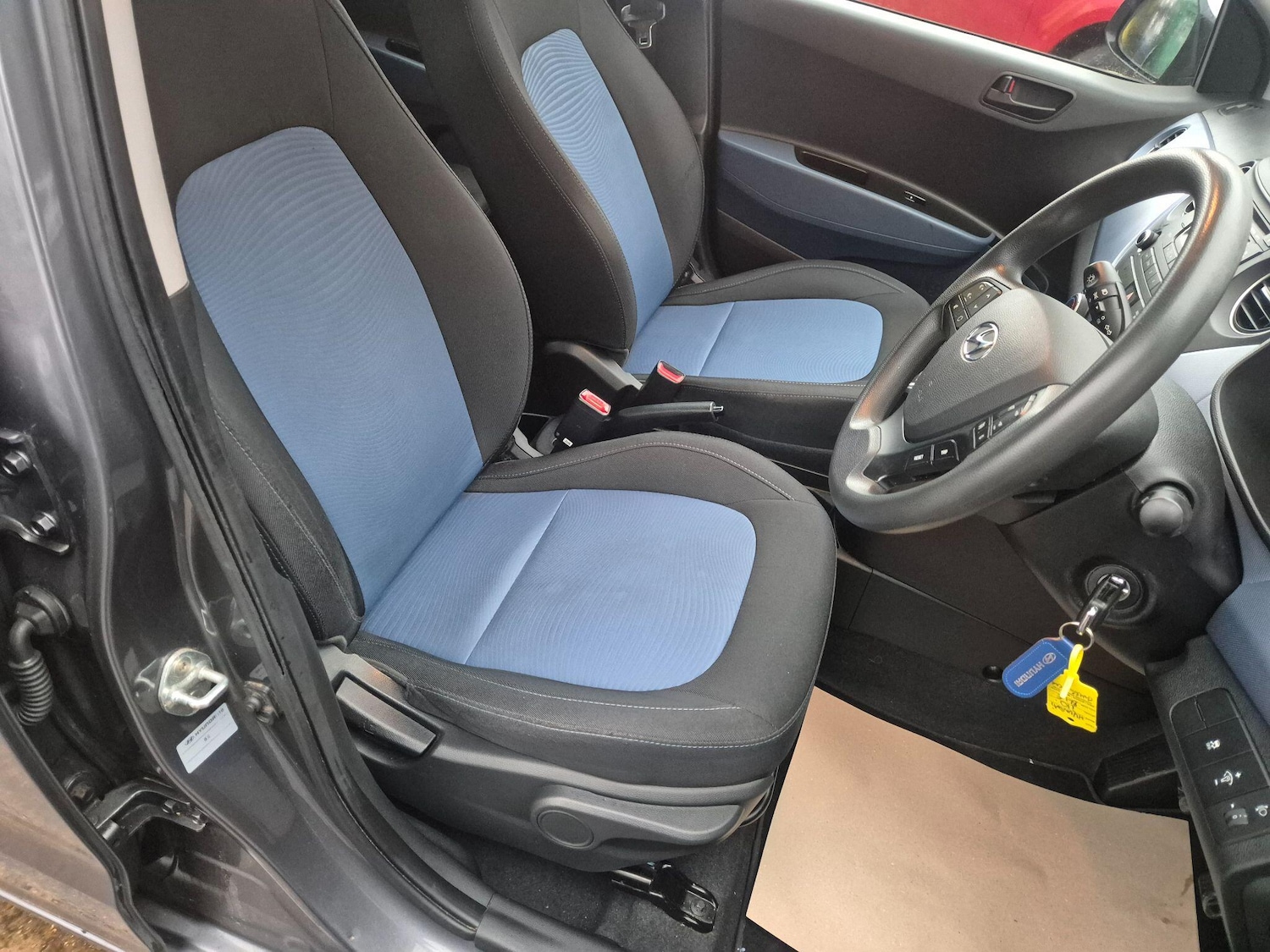 Used Hyundai i10 2017 for sale - 76964706: Photo 15