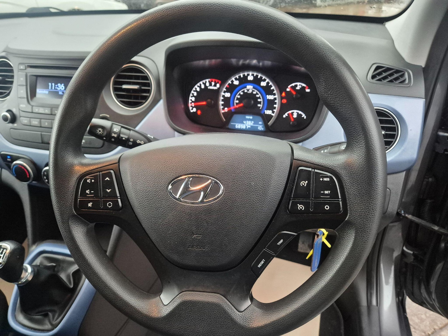 Used Hyundai i10 2017 for sale - 76964706: Photo 19