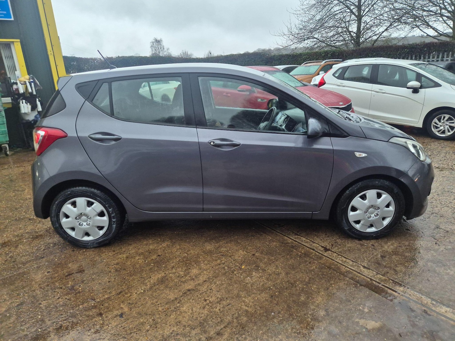 Used Hyundai i10 2017 for sale - 76964706: Photo 5