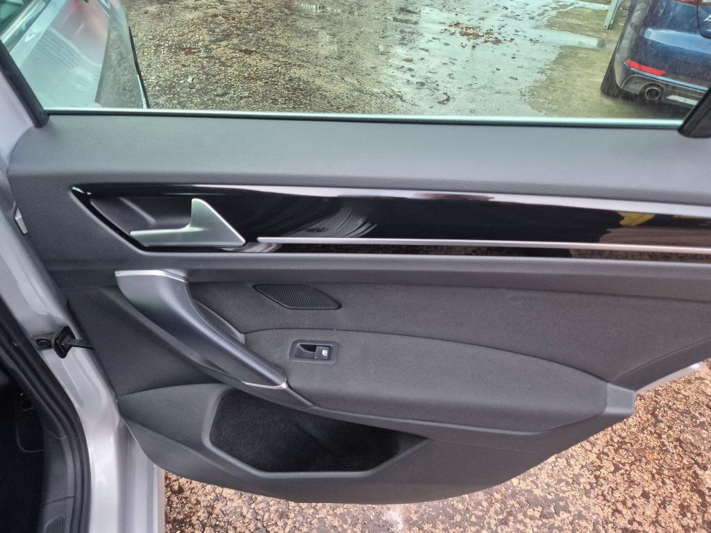 Used Volkswagen Golf SV 2016 for sale - 77023069: Photo 34