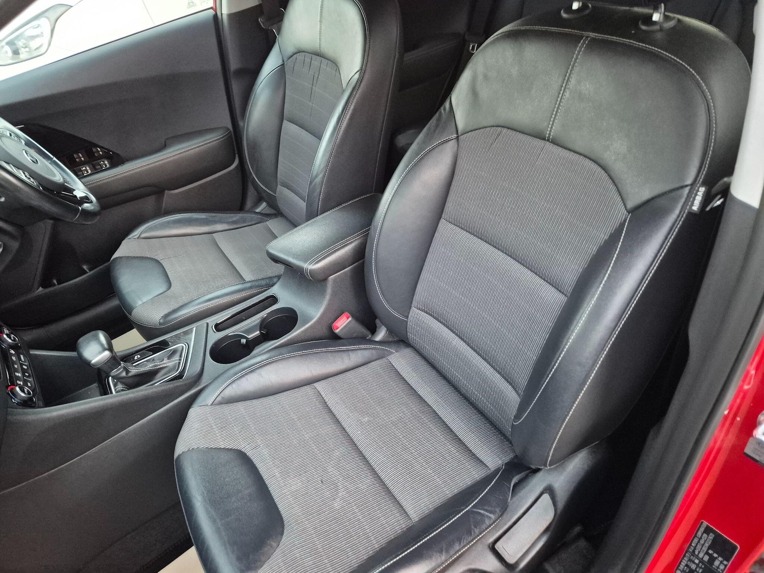 Used Kia Niro 2018 for sale - 76787855: Photo 44