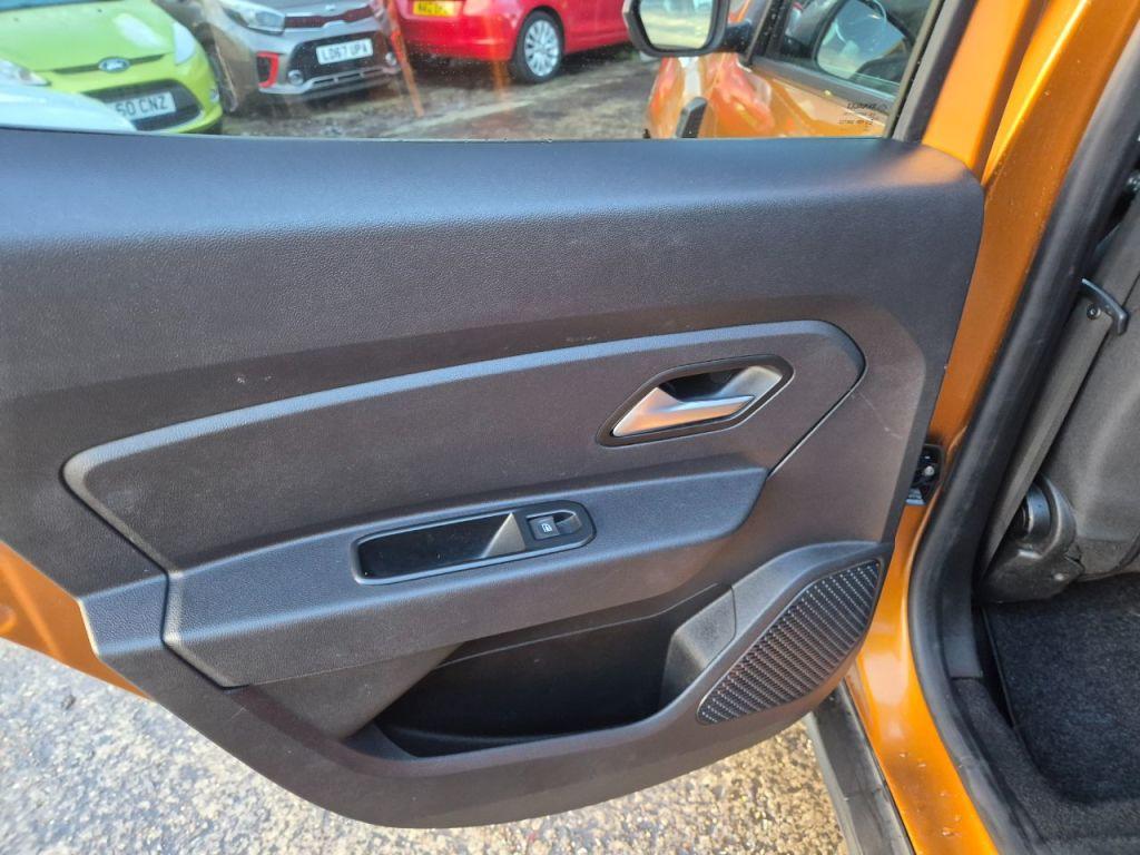 Used Dacia Duster 2021 for sale - 76787830: Photo 32
