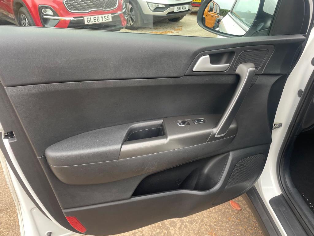 Used Kia Sportage 2018 for sale - 77023075: Photo 25