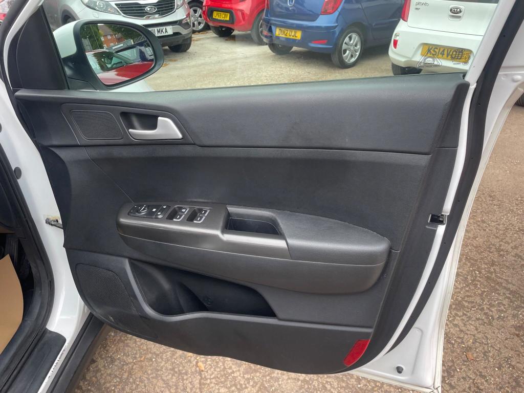 Used Kia Sportage 2018 for sale - 77023075: Photo 28