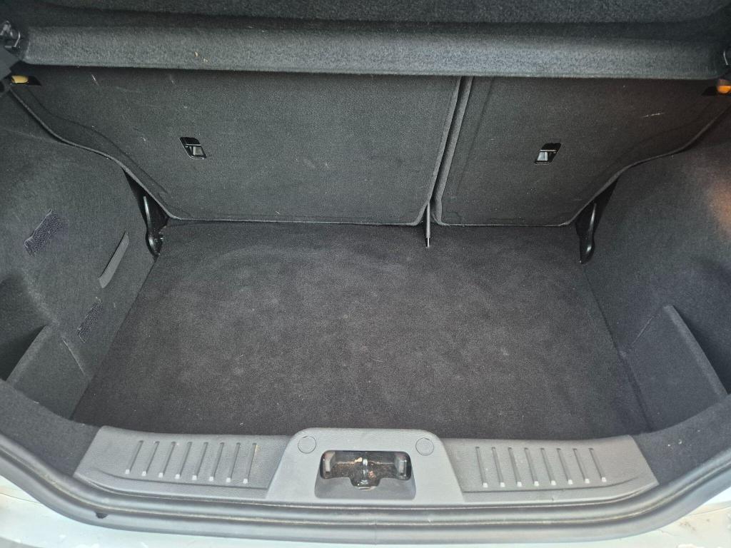 Used Ford Fiesta 2015 for sale - 77045537: Photo 35
