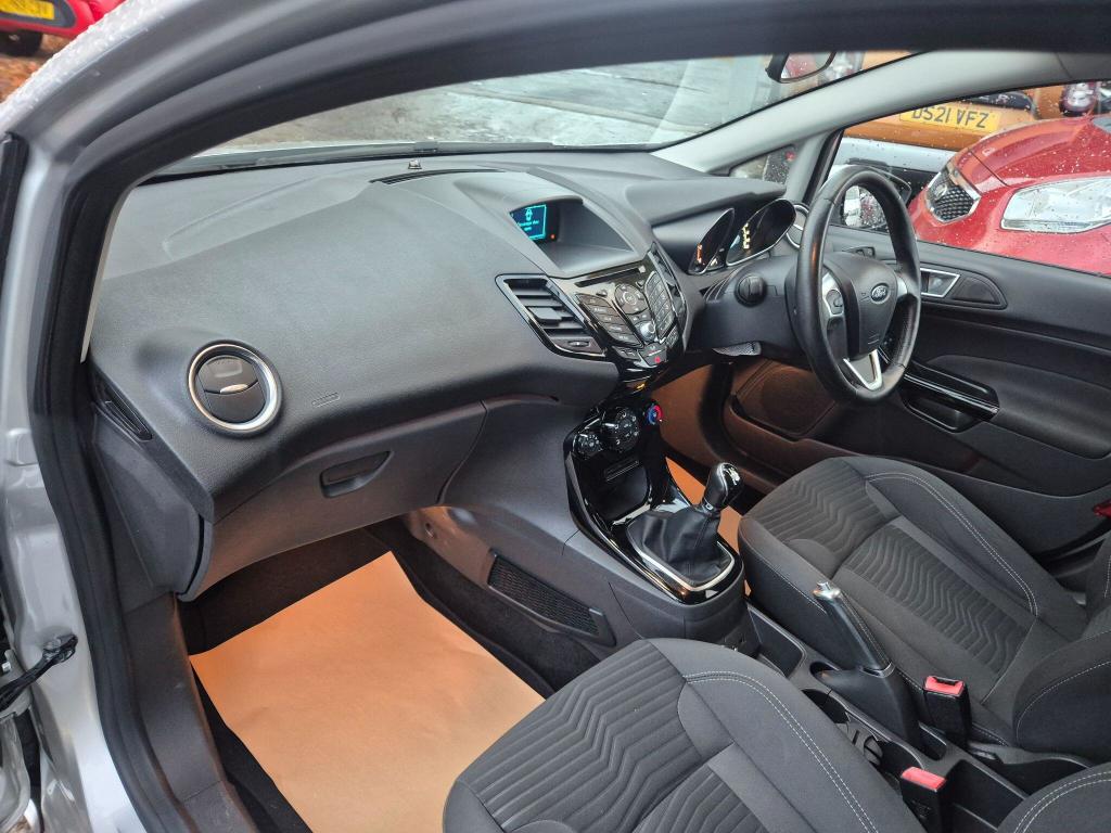 Used Ford Fiesta 2015 for sale - 77045537: Photo 42