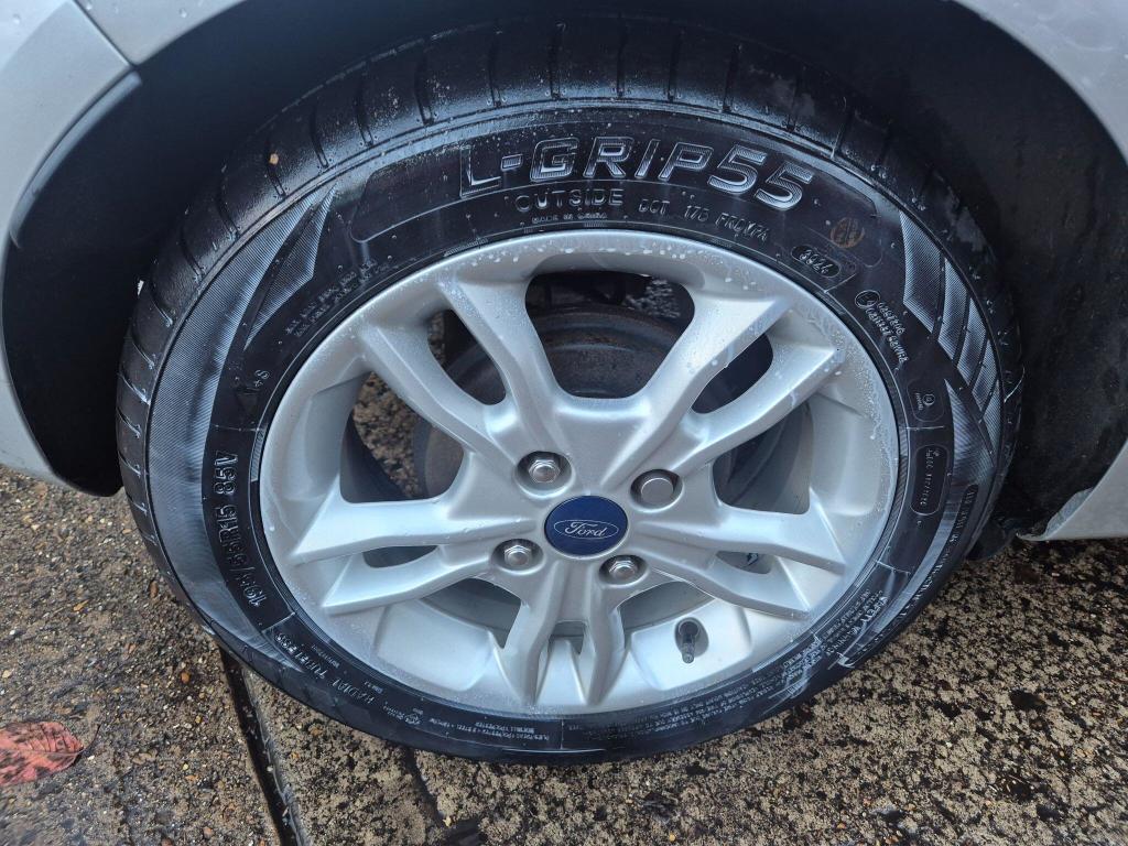 Used Ford Fiesta 2015 for sale - 77045537: Photo 6