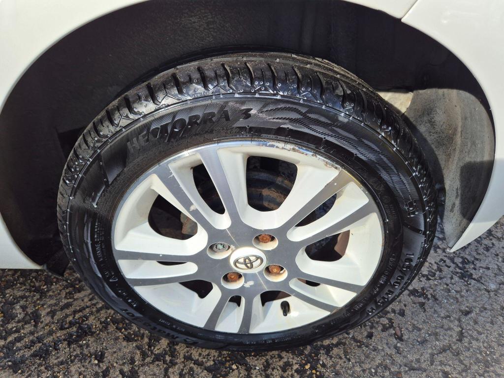 Used Toyota AYGO 2015 for sale - 77037601: Photo 10