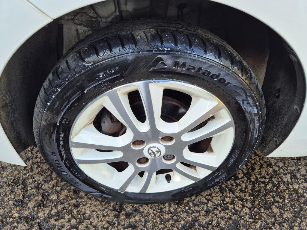 Used Toyota AYGO 2015 for sale - 77037601: Photo 12