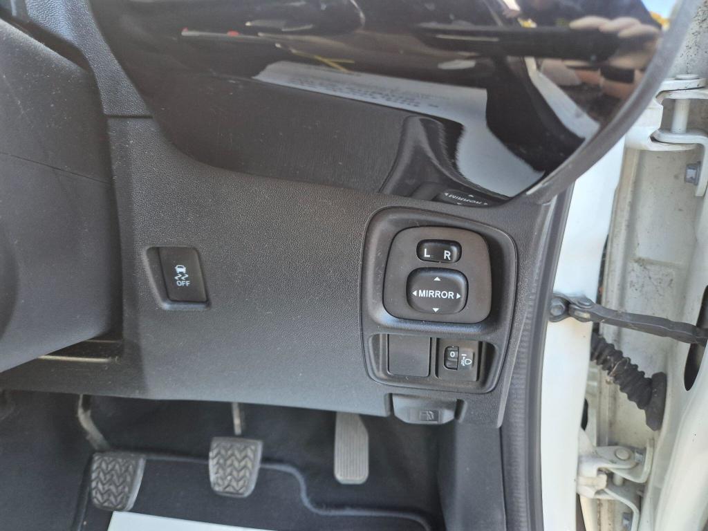 Used Toyota AYGO 2015 for sale - 77037601: Photo 17