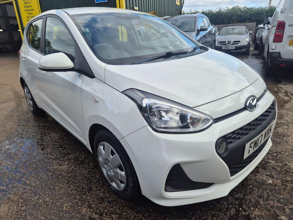 Used Hyundai i10 2017 for sale - 77064398: Photo 3