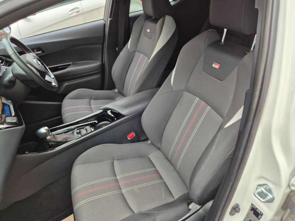 Used Toyota C-HR 2022 for sale - 77845127: Photo 41