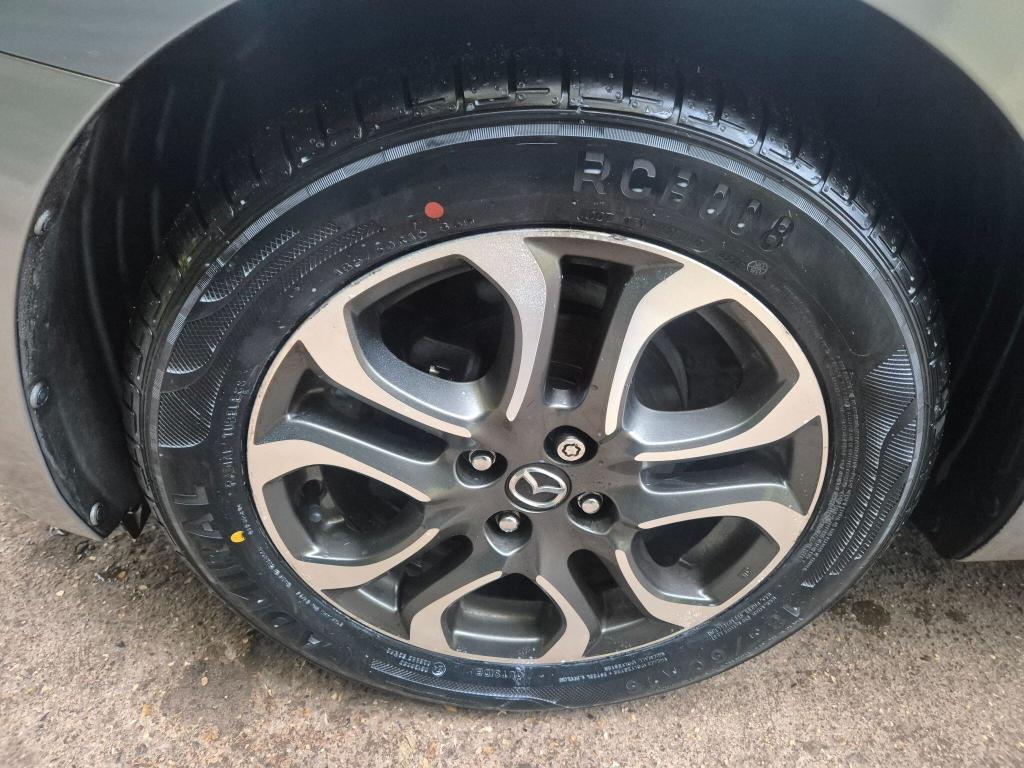 Used Mazda Mazda2 2015 for sale - 78029651: Photo 13