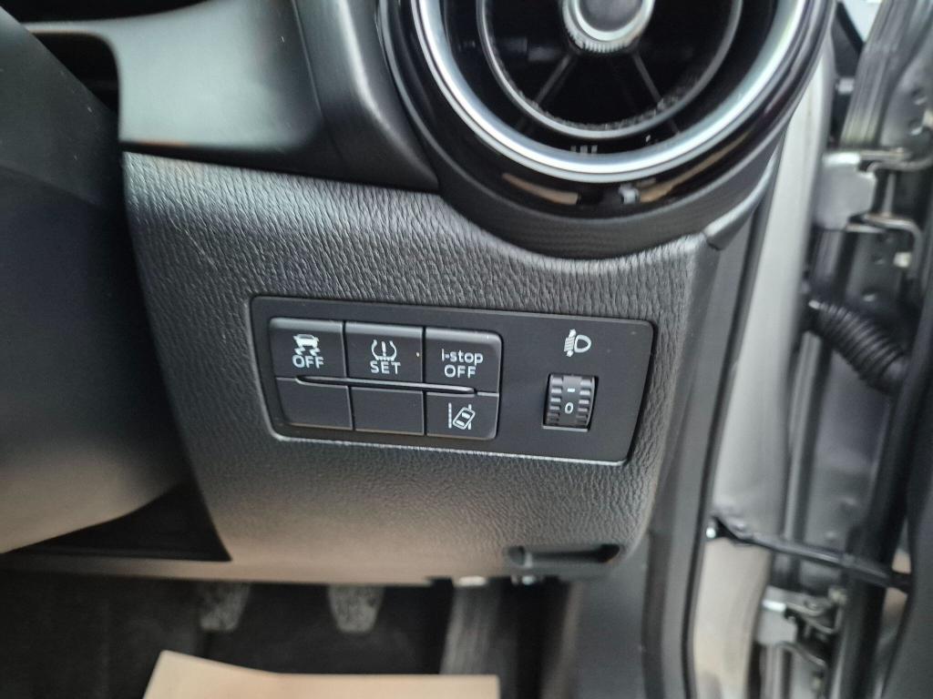 Used Mazda Mazda2 2015 for sale - 78029651: Photo 19