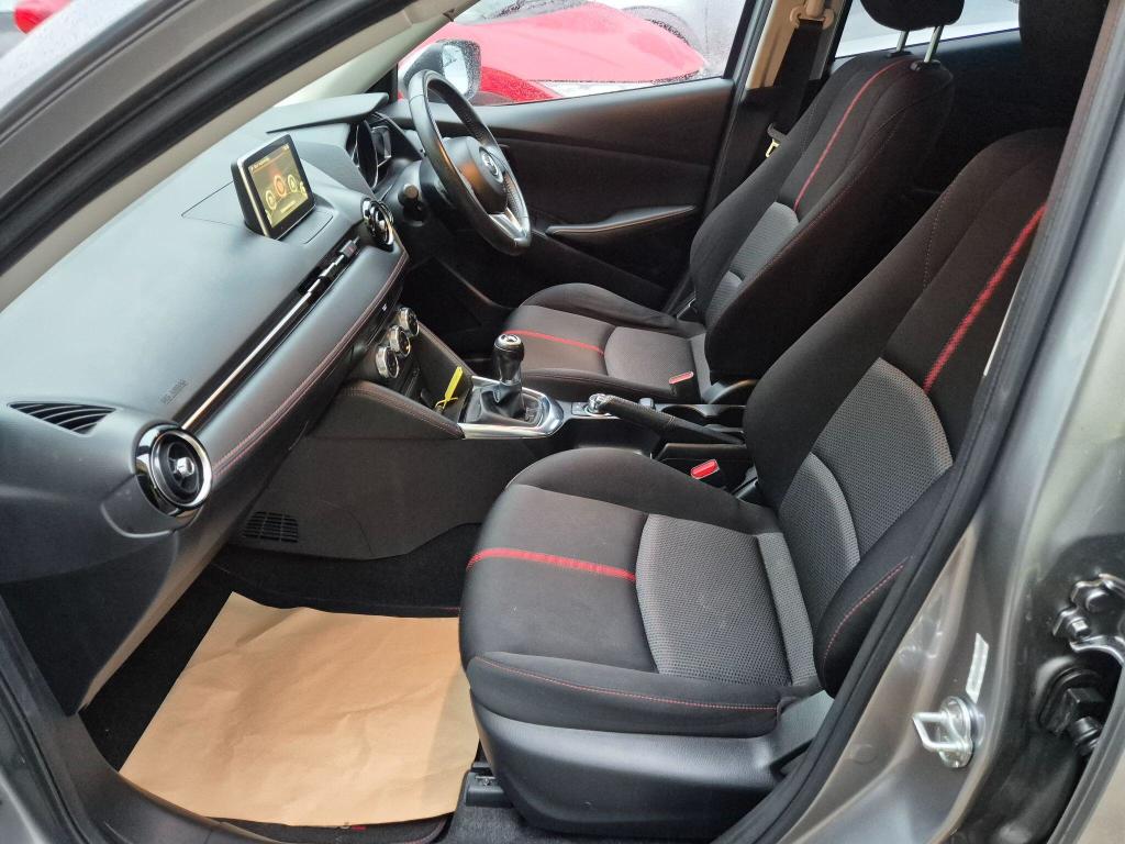 Used Mazda Mazda2 2015 for sale - 78029651: Photo 41