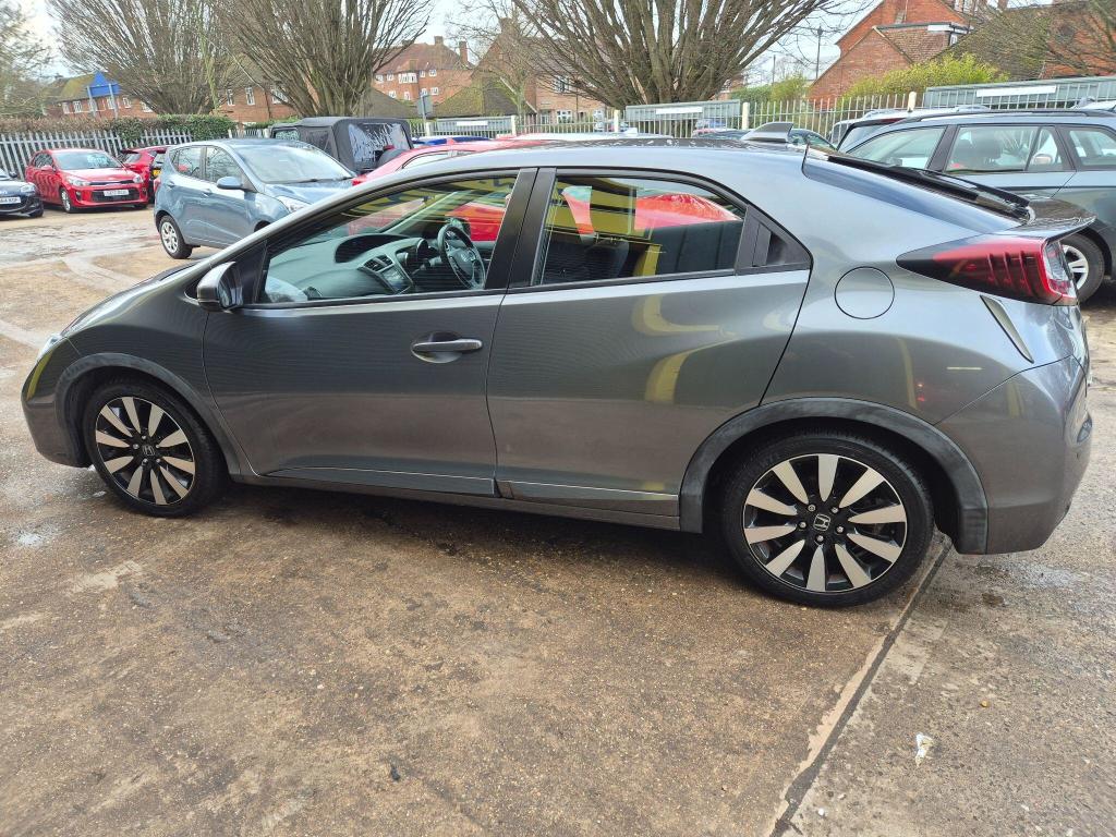 Used Honda Civic 2015 for sale - 77890720: Photo 12