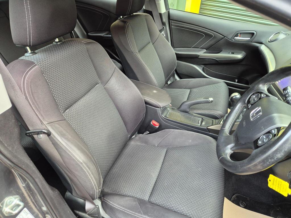 Used Honda Civic 2015 for sale - 77890720: Photo 16